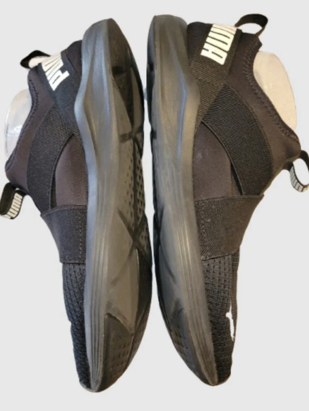 PUMA Prowl Slip-On Women's Training Shoes Black Size 9 EUC